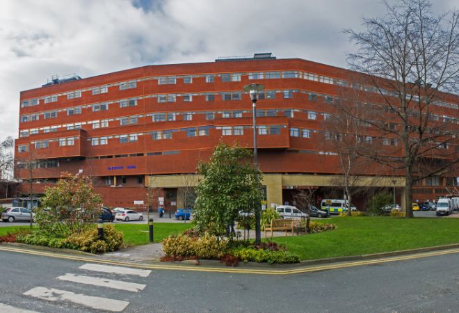 St James's University Hospital