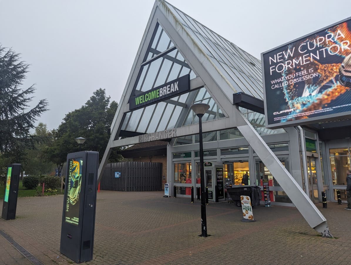 M11 - Birchanger Green Services - Welcome Break