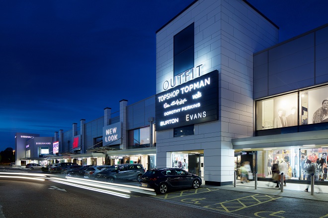 Coliseum Shopping Park