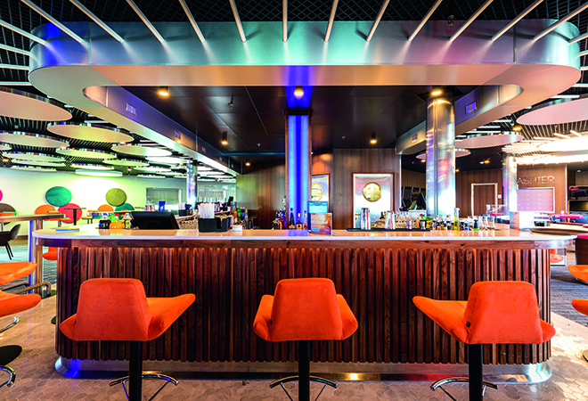 Photo of Marella Discovery 2 bar area