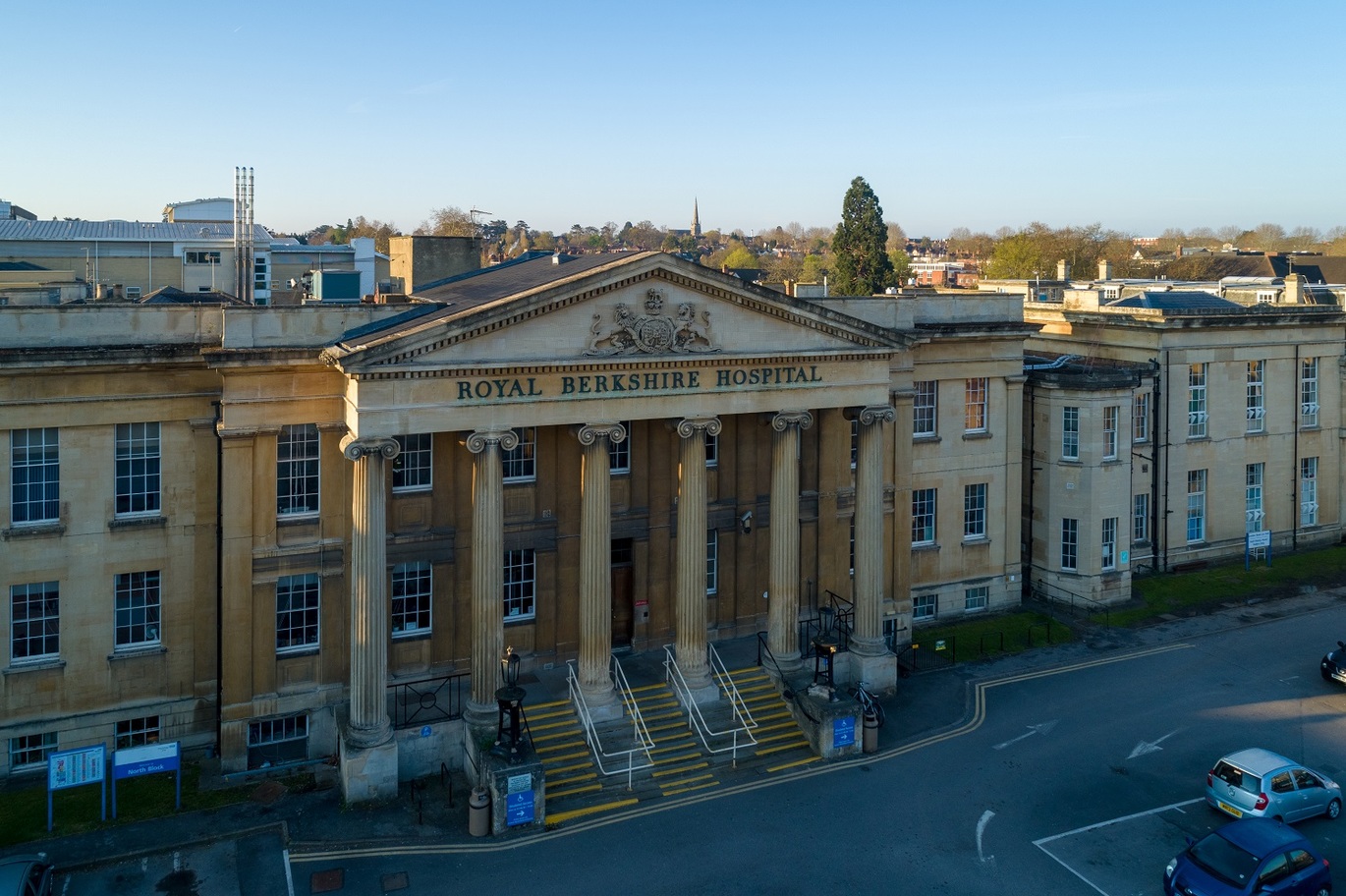 "Aerial photograph of Royal Berkshire Hospital"