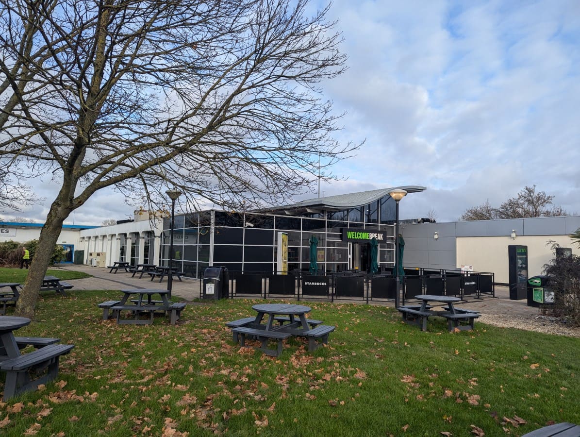 M1 - London Gateway Services - Welcome Break