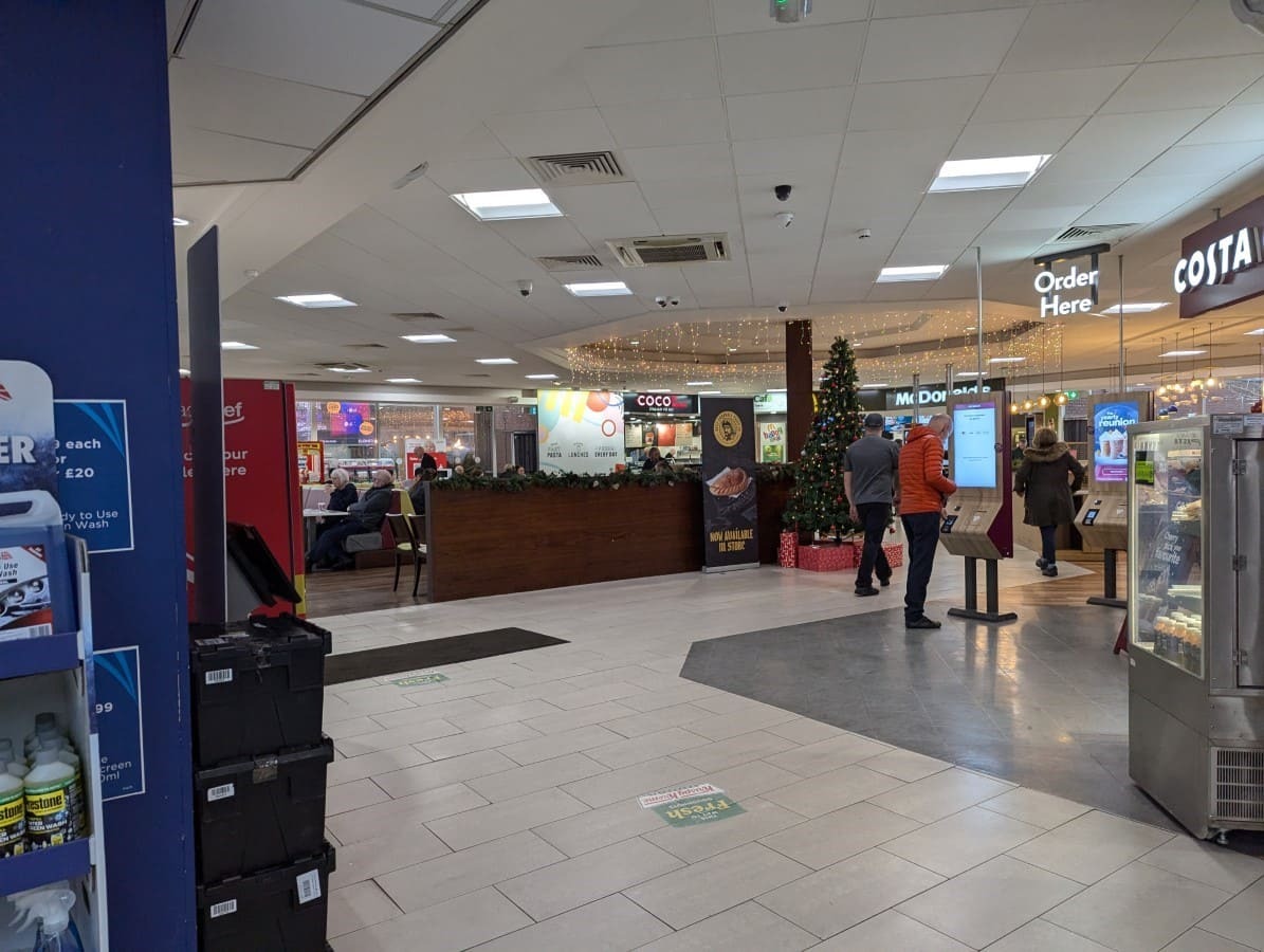 A picture showing the interior of the M6 - Sandbach Services - Northbound - Roadchef
