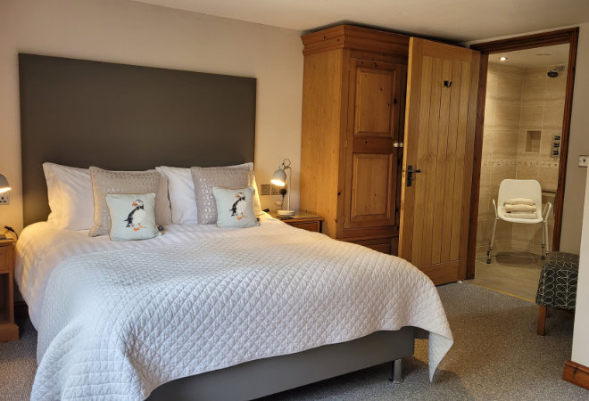 Elms Farm Cottages