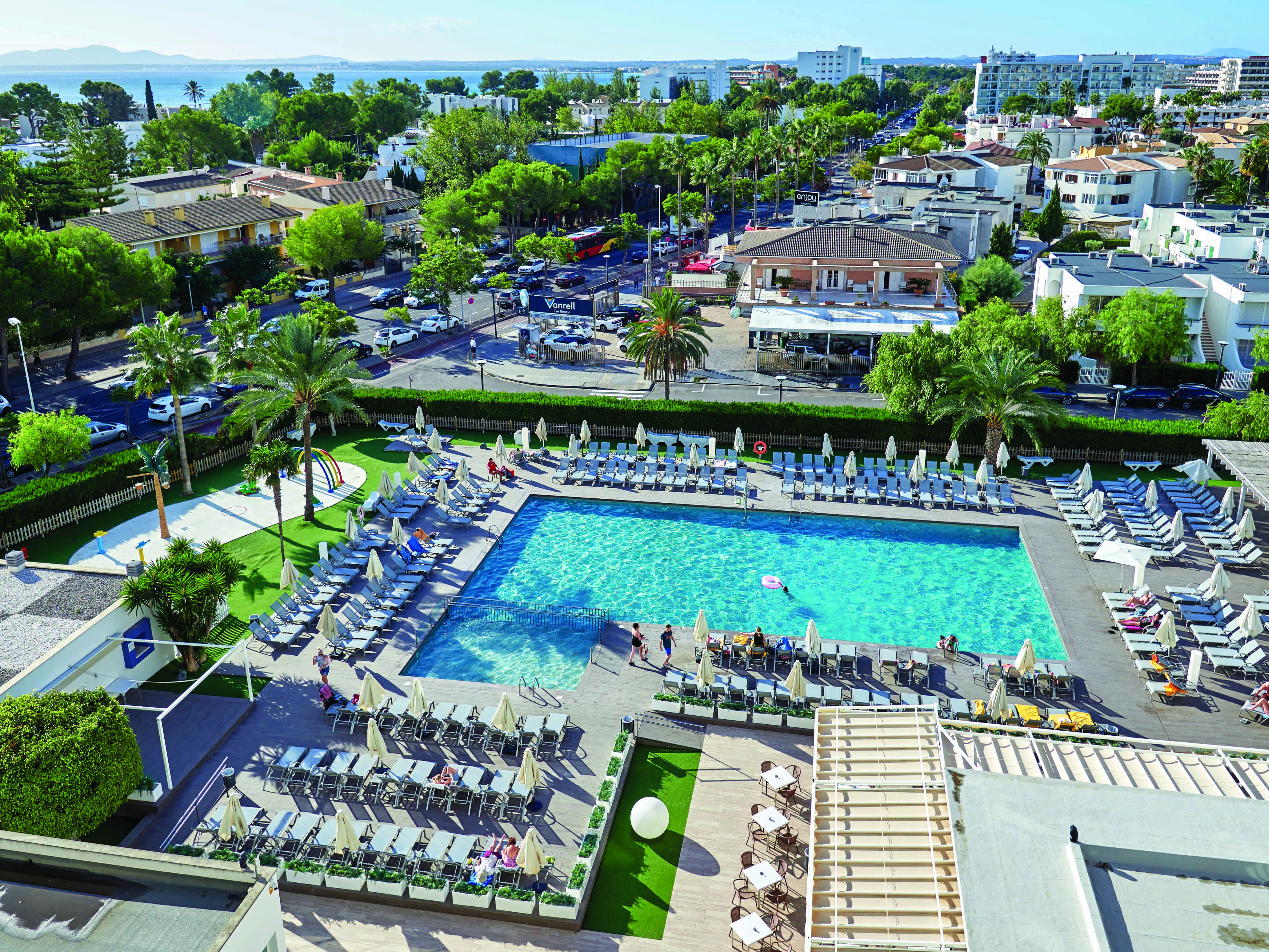 Hotel BQ Delfin Azul