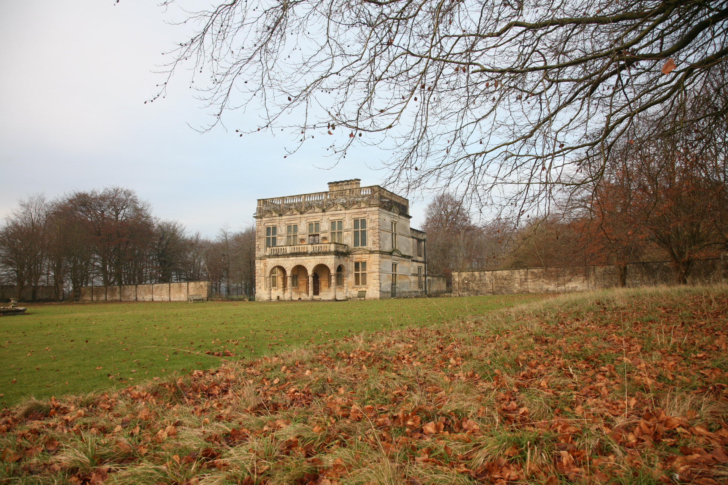 Lodge Park and Sherborne Park Estate - National Trust