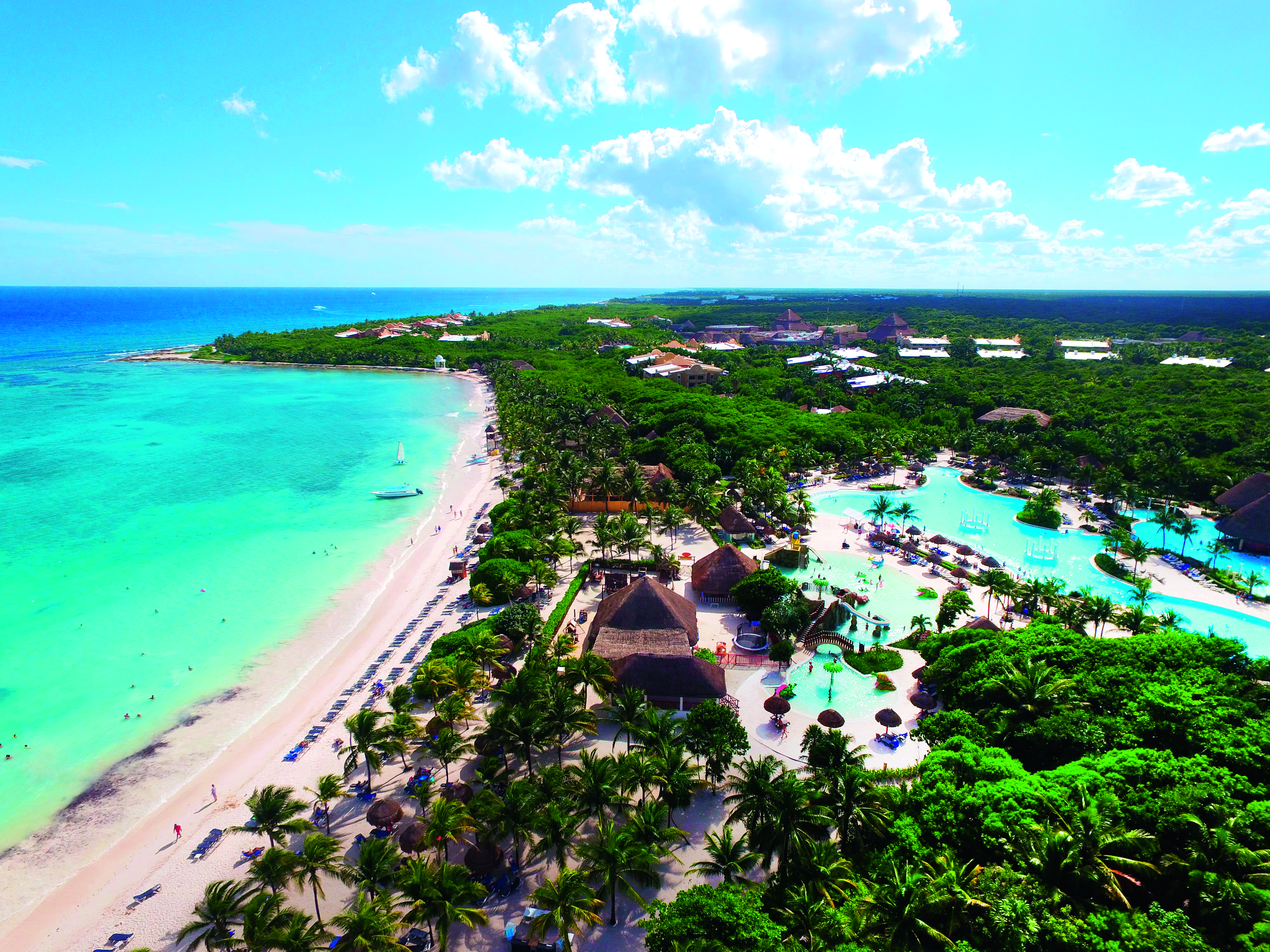 Grand Palladium Kantenah Resort and Spa