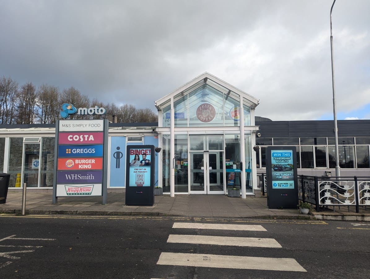 M6 - Burton-in-Kendal Services - Northbound - Moto