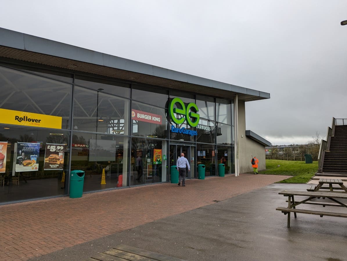 M61 - Rivington Services - Southbound - Euro Garages