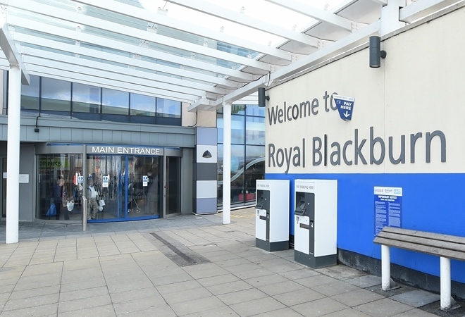 Photo of outside of Royal Blackburn Teaching Hospital