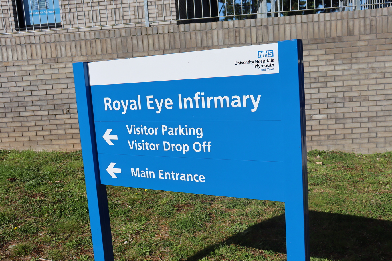 Royal eye infirmary entrance sign 
