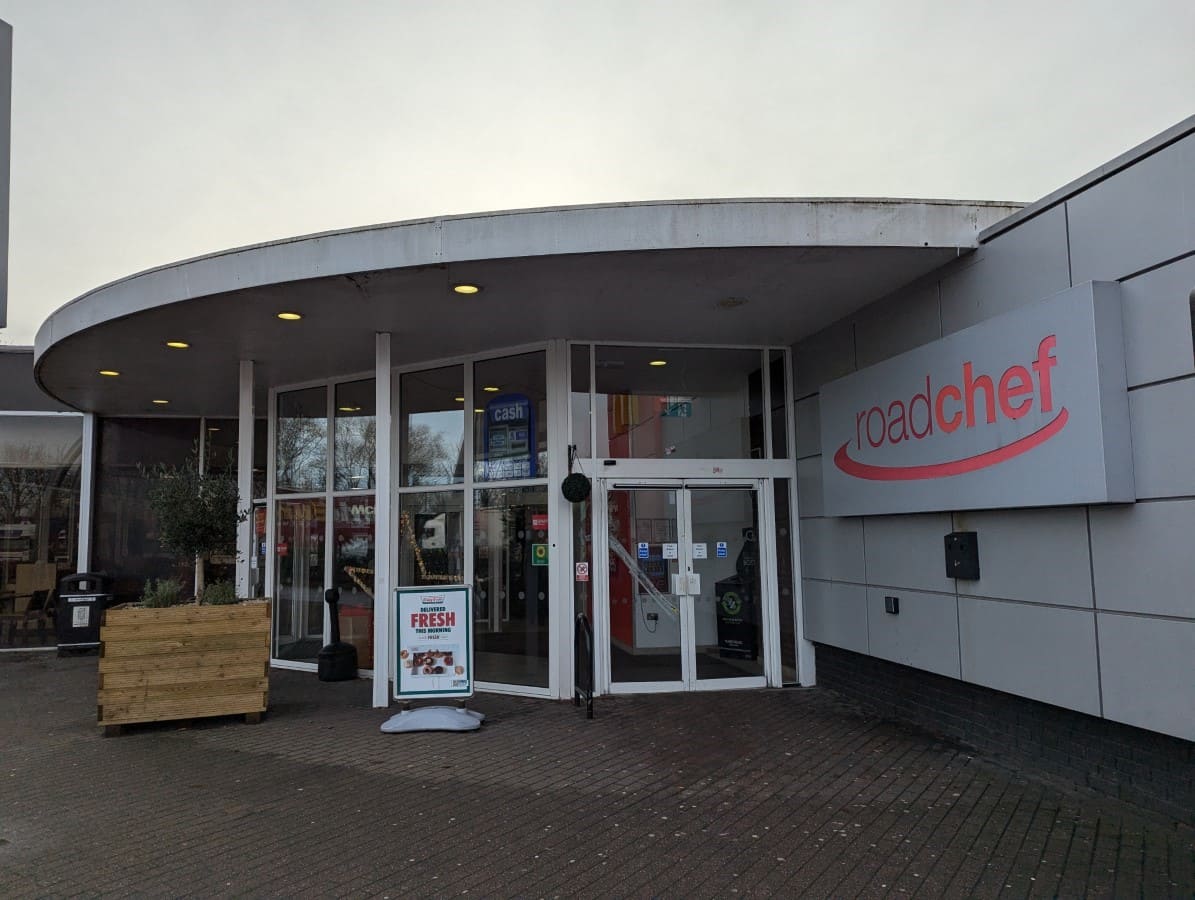 M6 - Sandbach Services - Southbound - Roadchef