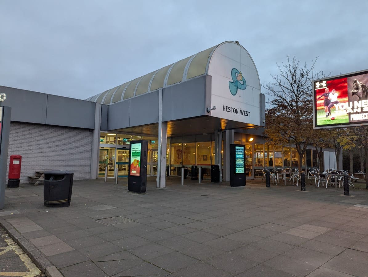 M4 - Heston Services - Westbound - Moto
