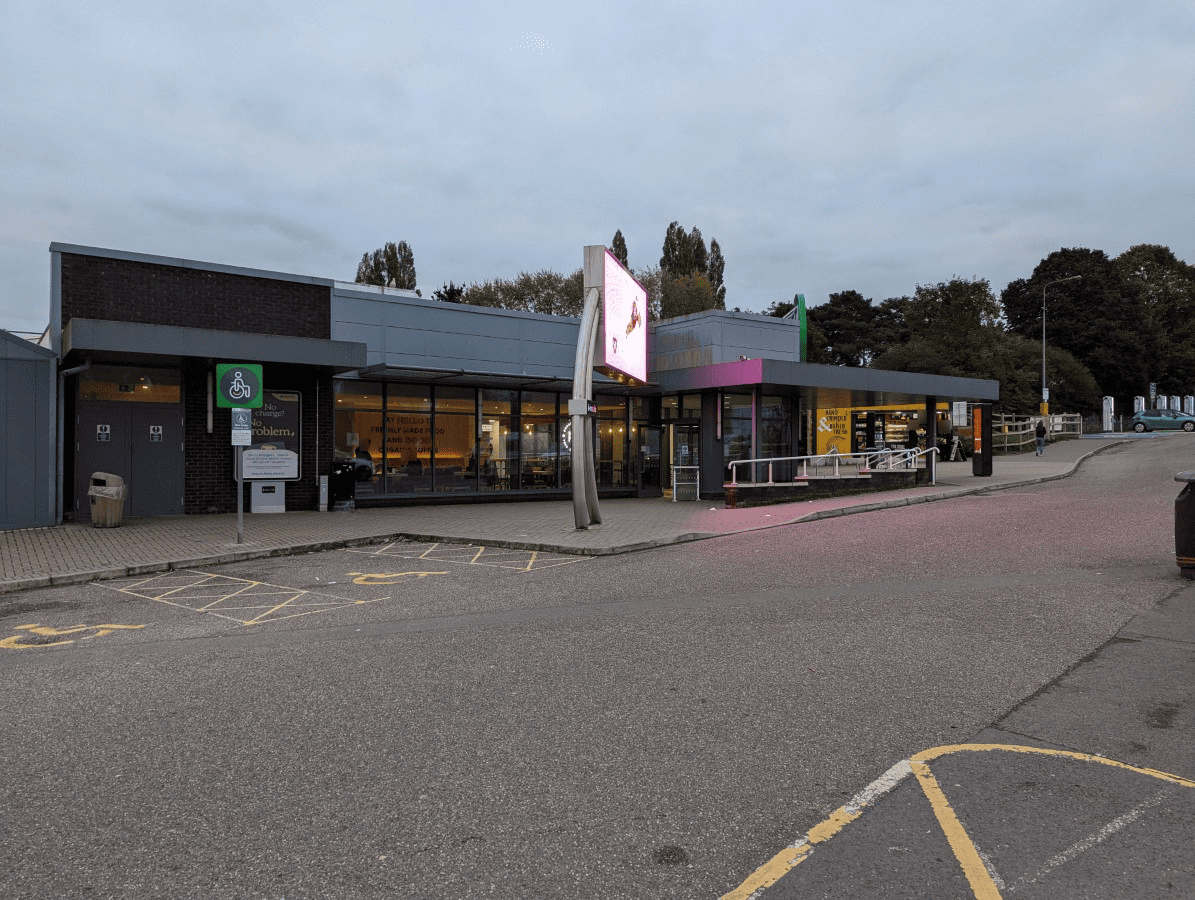 M5 - Exeter Services - Moto