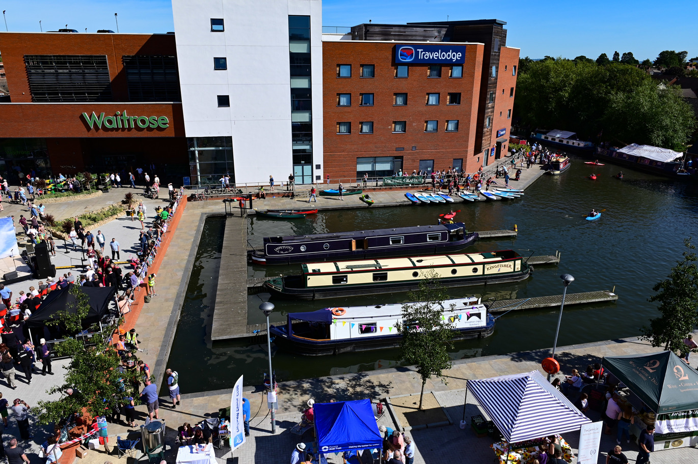 "Aylesbury Canal Basin - Waterside Festival, Aylesbury"