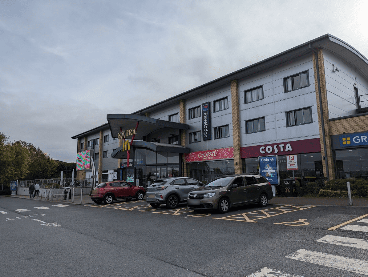 M65 - Blackburn With Darwen Services - EXTRA