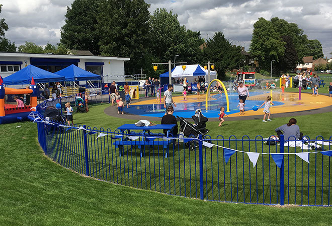 "A photo of Bennetts Splash Park in Dunstable"