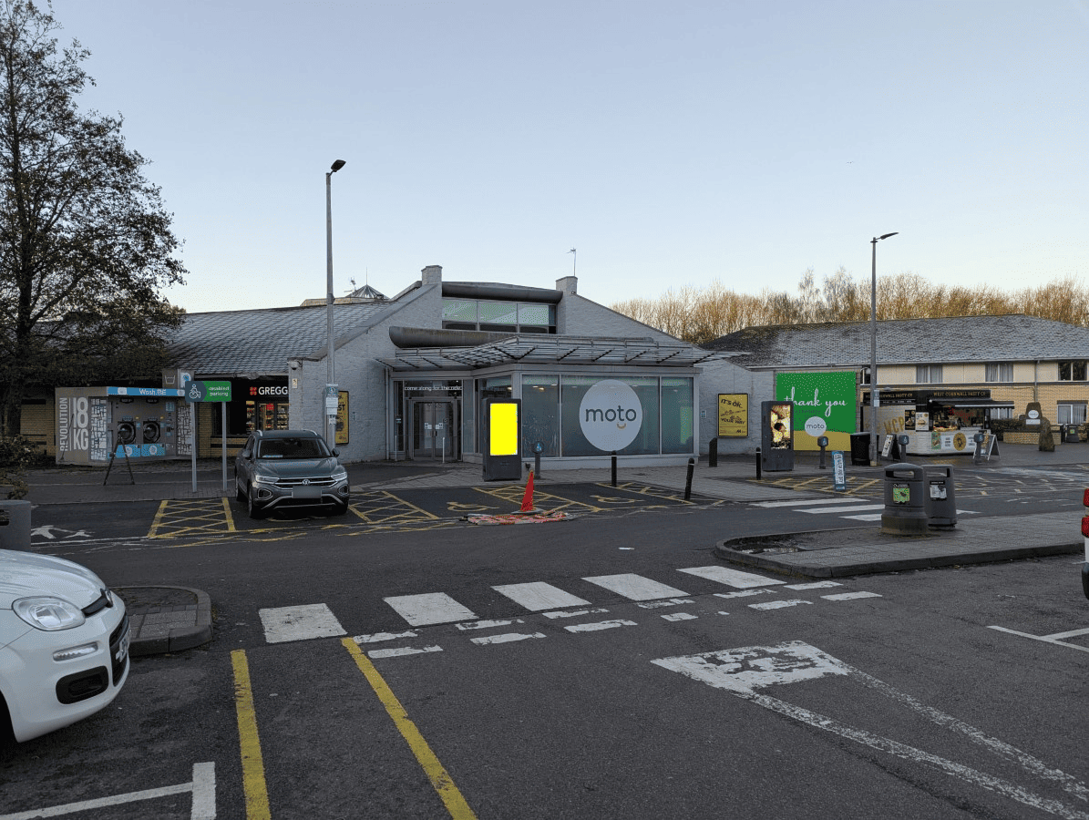 M6 - Stafford Services - Northbound - Moto