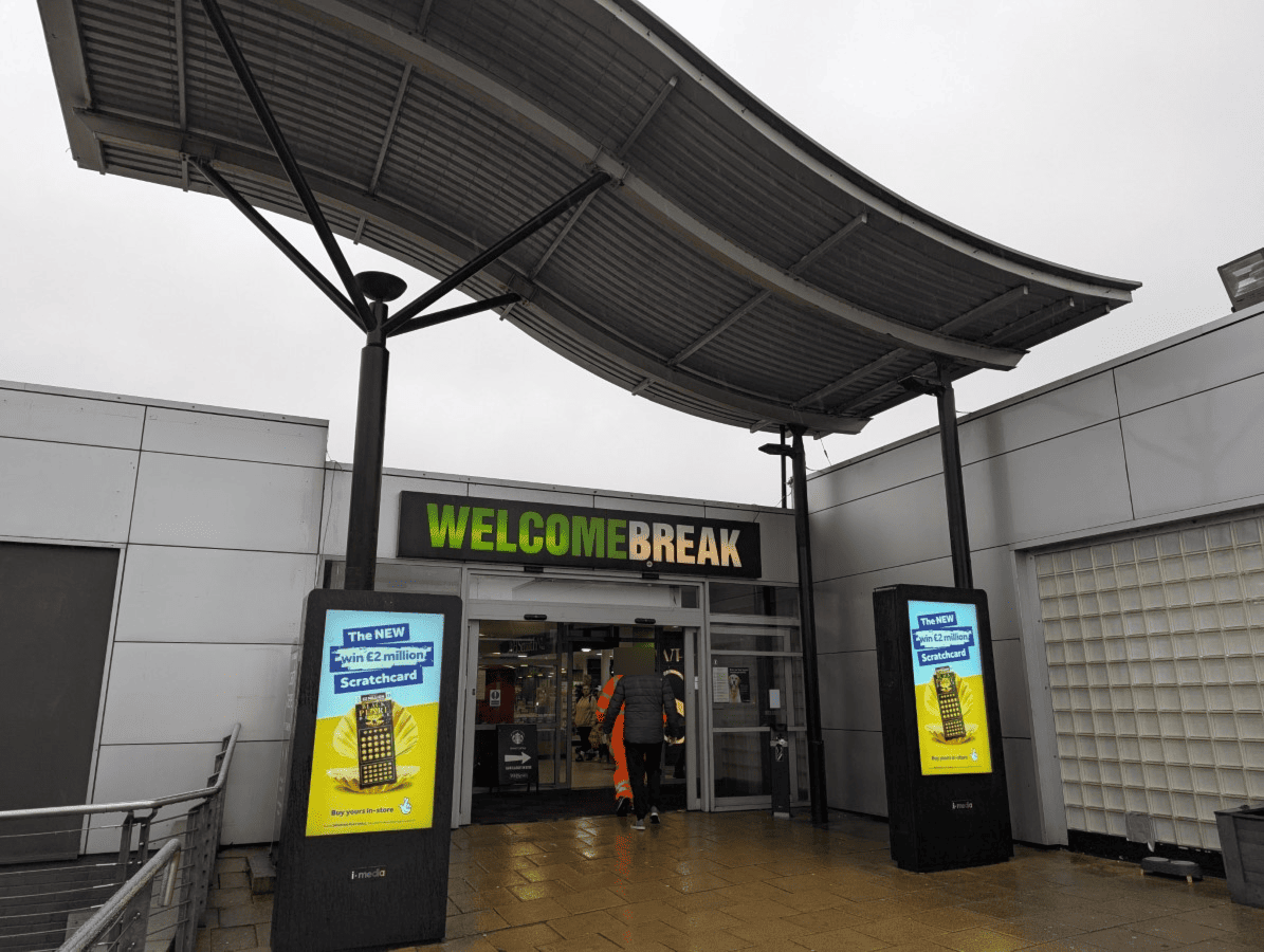 M1 - Woodall Services - Southbound - Welcome Break