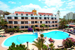 Colon II Apartments