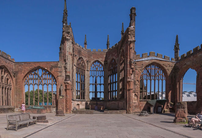 Church ruins in the Sunshine 