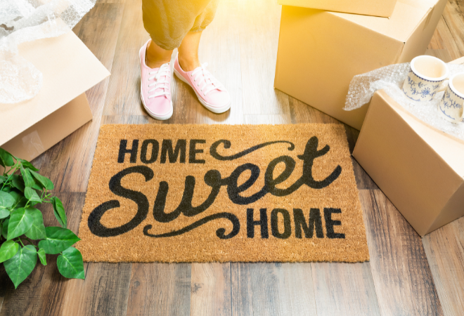 A 'Home Sweet Home' welcome rug