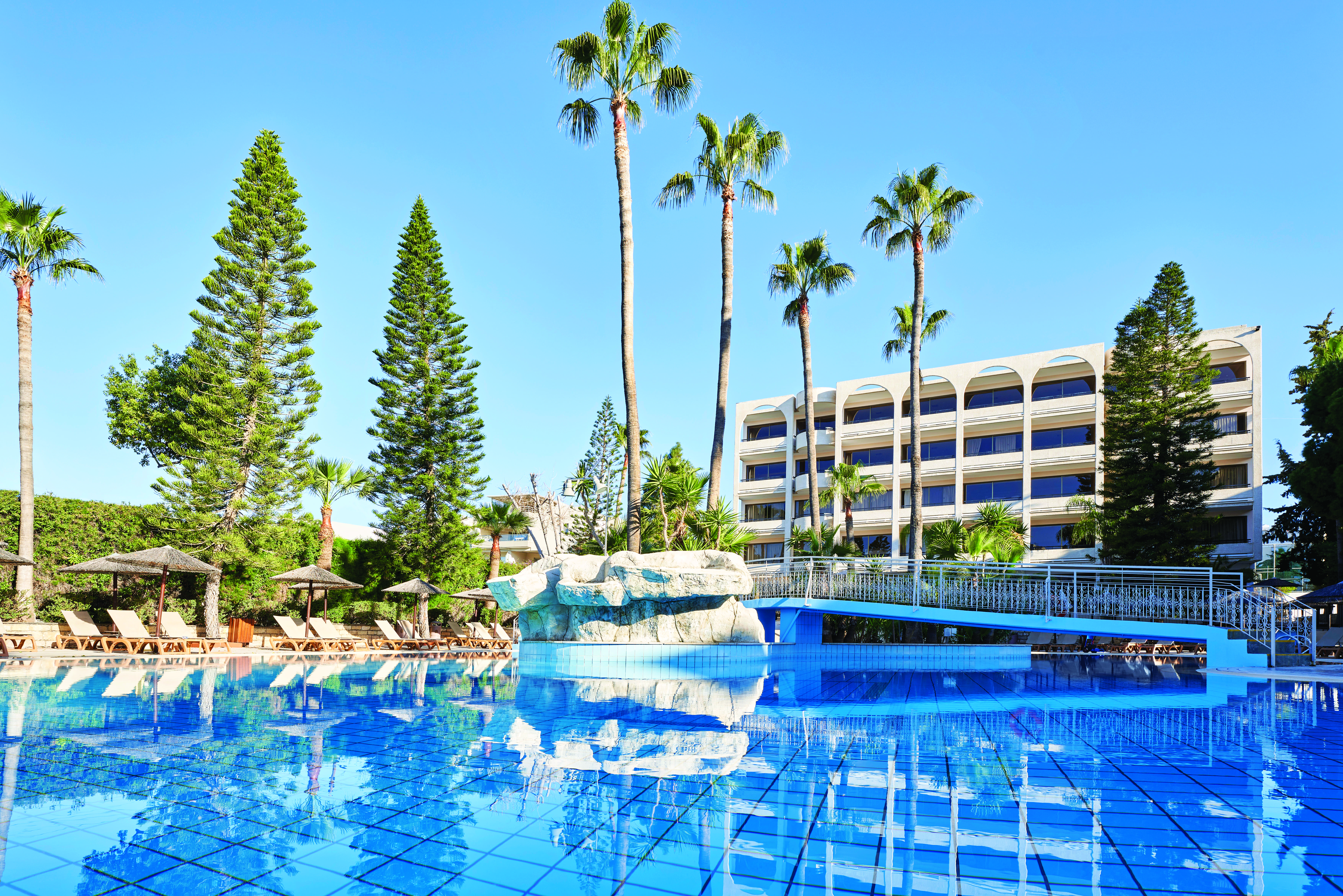 Atlantica Oasis Hotel