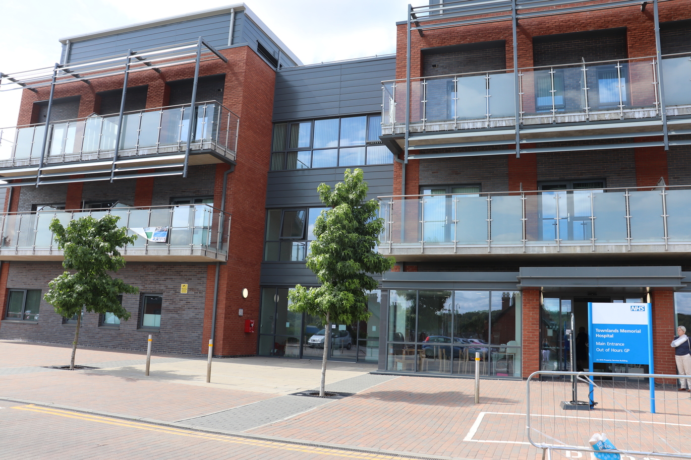 "Townlands Memorial Hospital building main entrance"