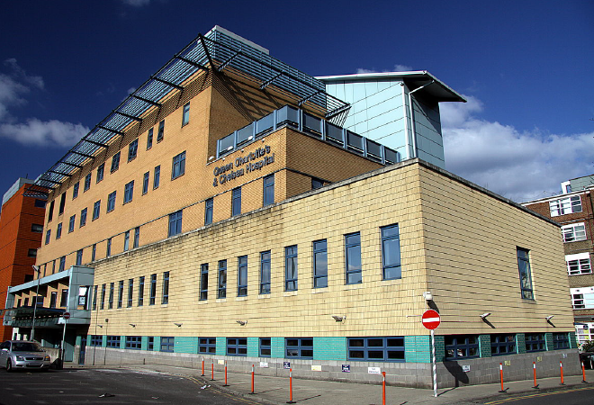 "Queen Charlotte's and Chelsea Hospital"