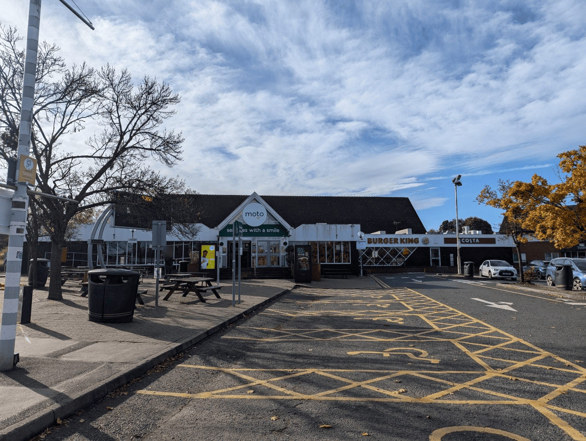 M62/A1(M) - Ferrybridge Services - Moto