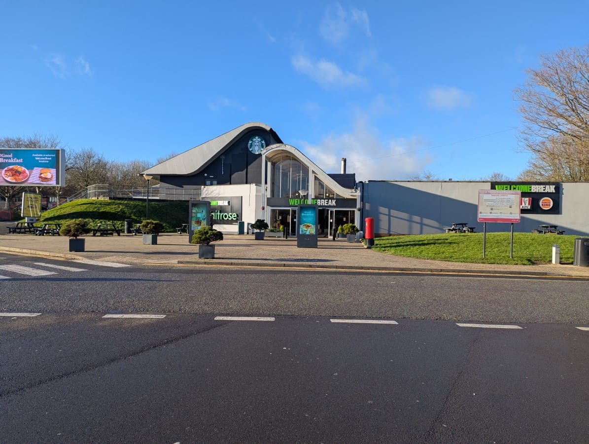 M4 - Membury Services - Westbound - Welcome Break