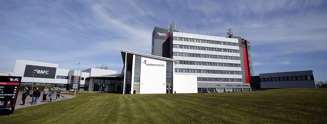"Blackpool and The Fylde College Main Building Picture"