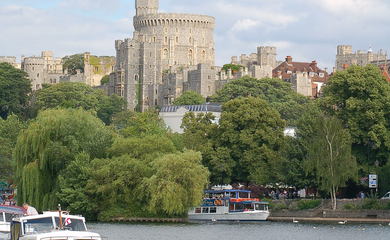 Windsor castle view from river